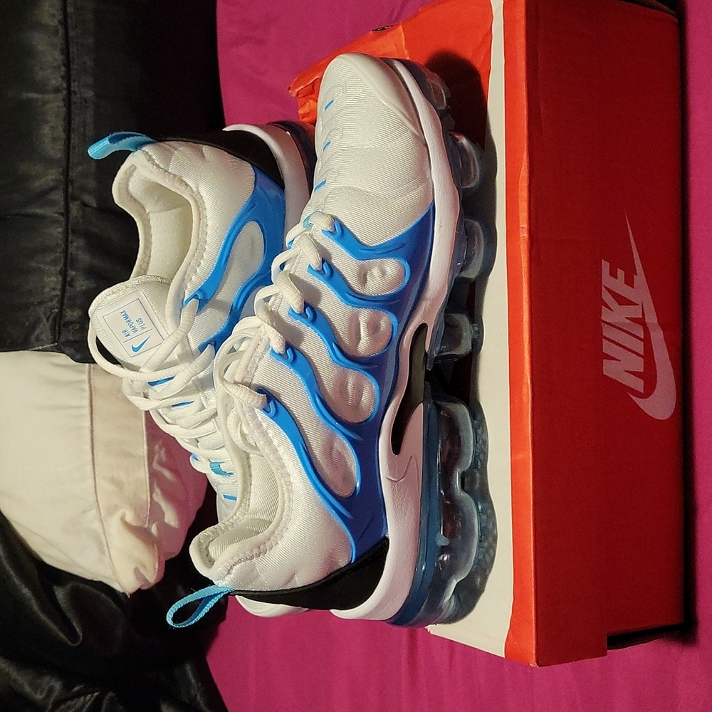 Nike vapor max plus 6.5 womens